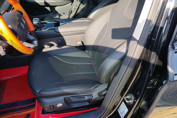 Used Hongqi E-QM5 2024 610 km PLUS
