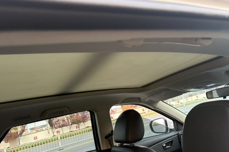Used Dongfeng Fengon S560 2022 1.5T CVT Elite Version Interior 5