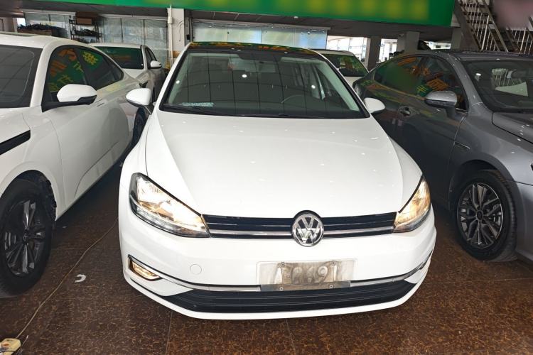 Used Volkswagen Golf 2020 200TSI DSG Comfortable and Ambitious Edition