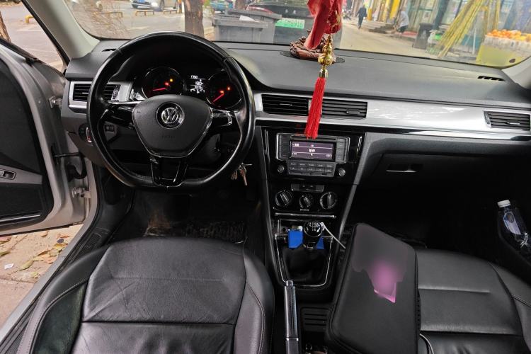 Used Volkswagen Bora 2016 1.6L Manual Comfort Model
