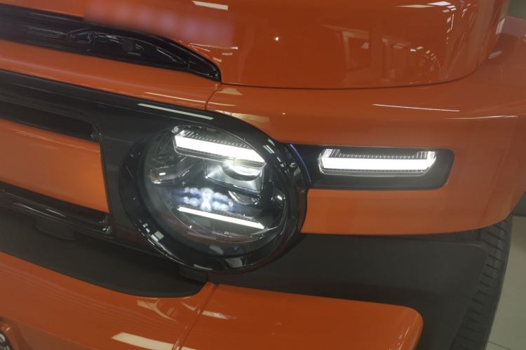 Used iCAR V23 2025 401 Two-Wheel Drive Intelligent Driving Version
