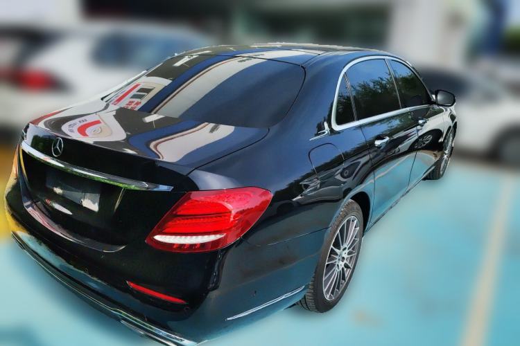 Used Mercedes-Benz E-Class 2019 E 200 L Rear Right 45 Deg