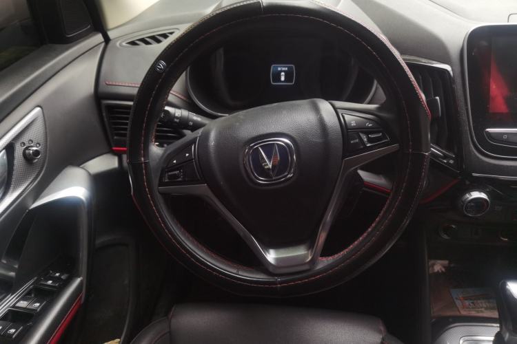 Used CHANGAN CS55 2019 1.5T Automatic Colorful Edition China VI Standard
