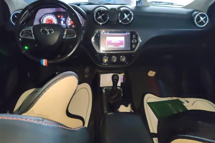 Used Soueast DX3 2016 1.5L Manual Luxury Edition
