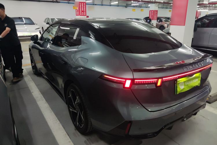 Used Lynk & Co 07 2024 EM-P 126 Long-Range Pro