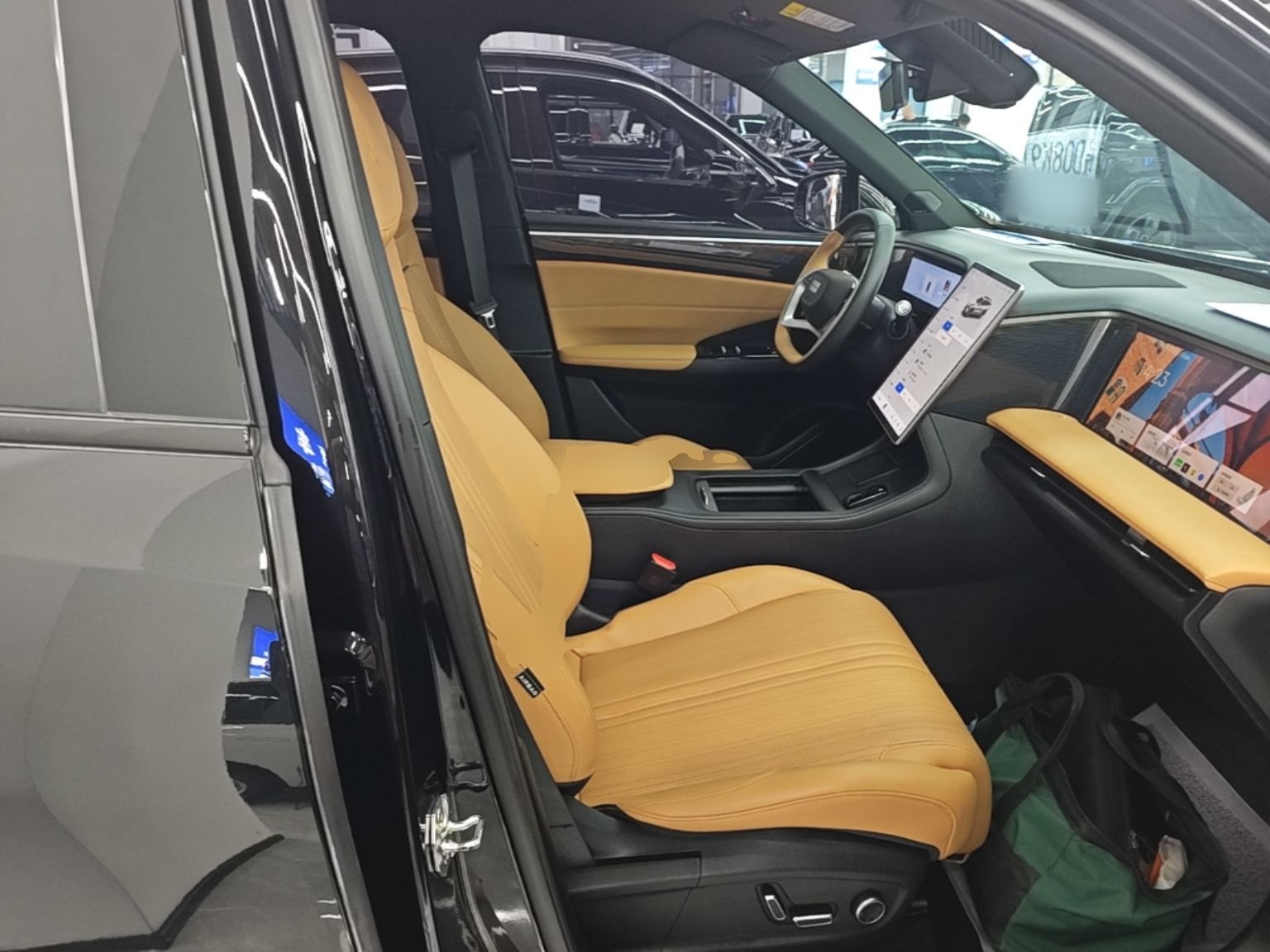 Geely Galaxy L7 2024 1.5T 115 km MAX Dragon Edition — снимка 19
