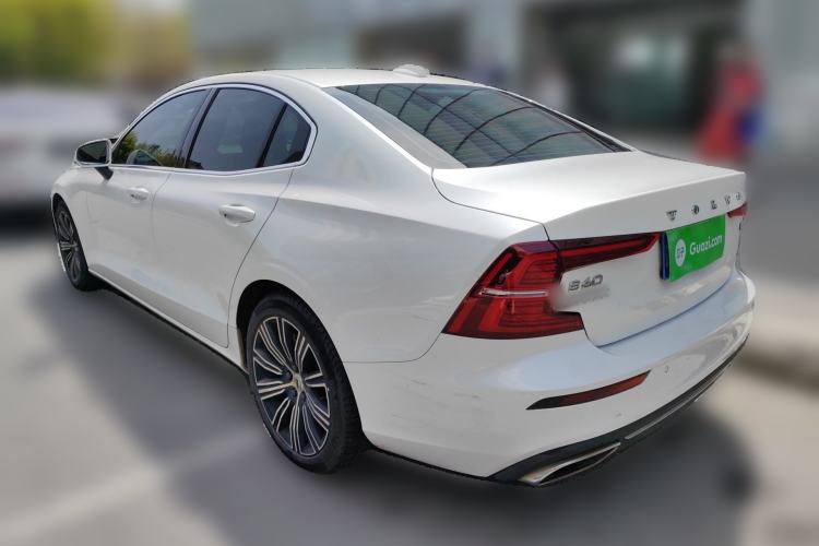 Used Volvo S60 2022 B4 Zhiyuan Luxury Edition Rear Left 45 Deg