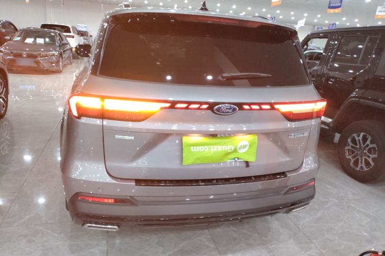 Used Ford Equator 2023 EcoBoost 225 Obsidian Orange Edition Prestige 7-Seater (2/2/3)
