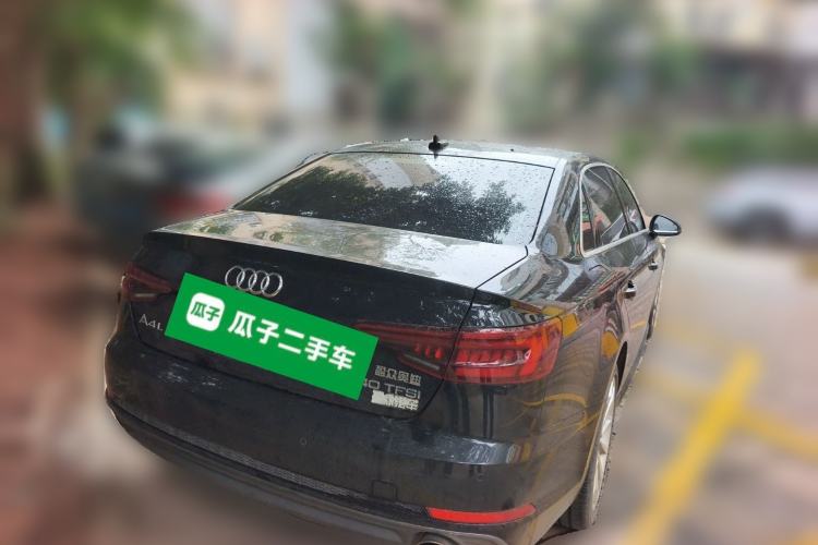 Used Audi A4L 2018 30th Anniversary Edition 40 TFSI Fashion Model
