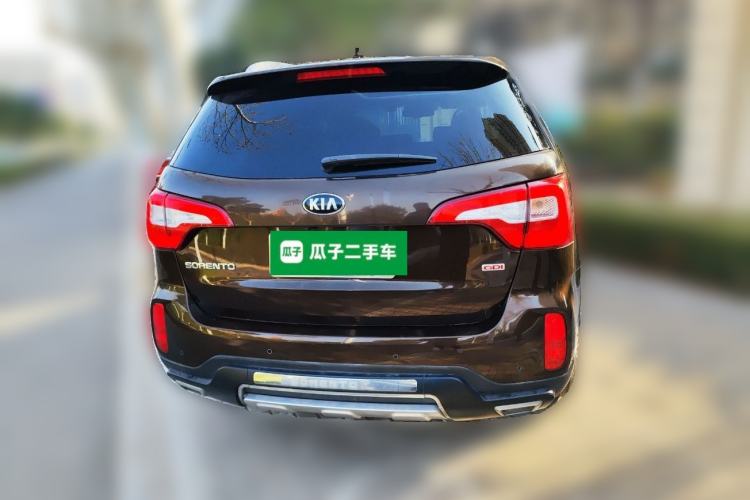 Used Kia Sorento 2013 2.4L 7-Seater Gasoline Luxury Version China IV Standard