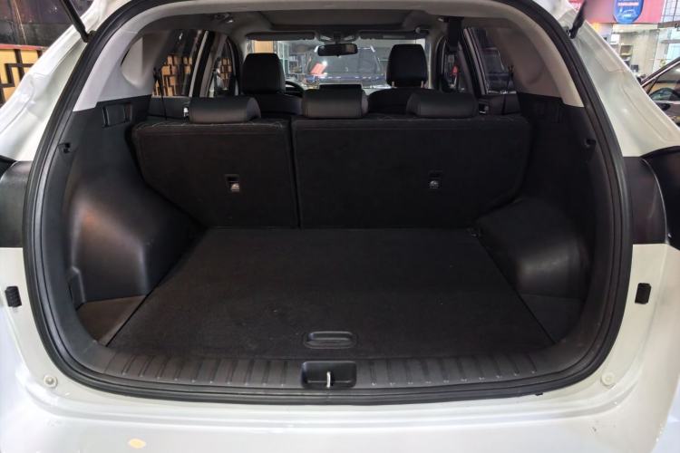 Used Hyundai Tucson 2019 280TGDi Dual-Clutch Two-Wheel Drive Fashion Edition China VI Standard
