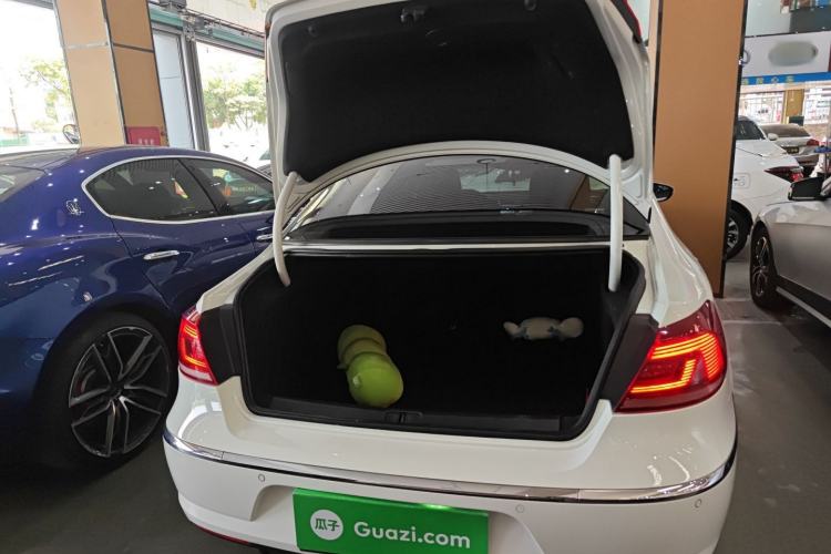 Used Volkswagen FAW-Volkswagen CC 2016 1.8TSI Luxury Model Trunk