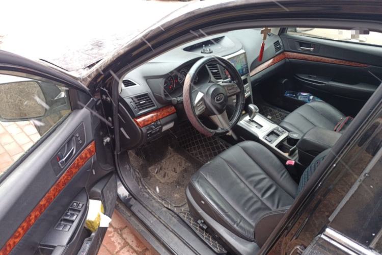 Used Subaru Outback 2011 2.5i Luxury Edition
