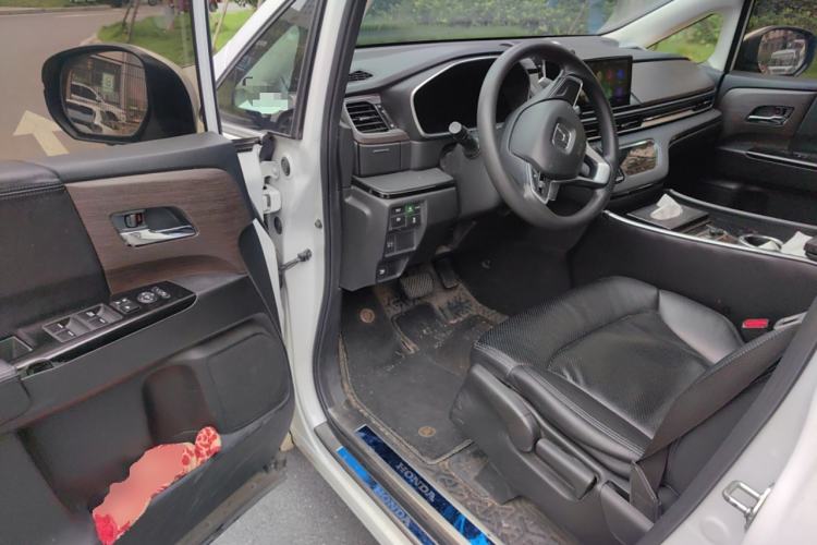 Used Honda Odyssey 2022 2.0L eHEV Sharp Enjoyment Edition Driver Seat