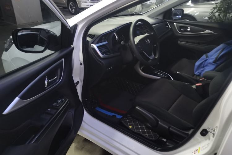 Used Honda Crider 2016 1.8L CVT Luxury Edition Driver Seat