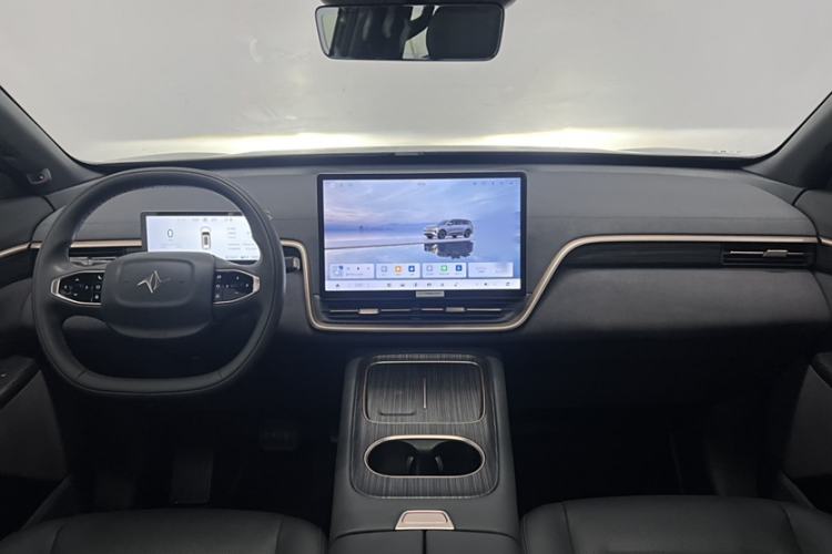 Used Dongfeng eπ eπ008 2024 210Max Range-Extended Version 6 Seats