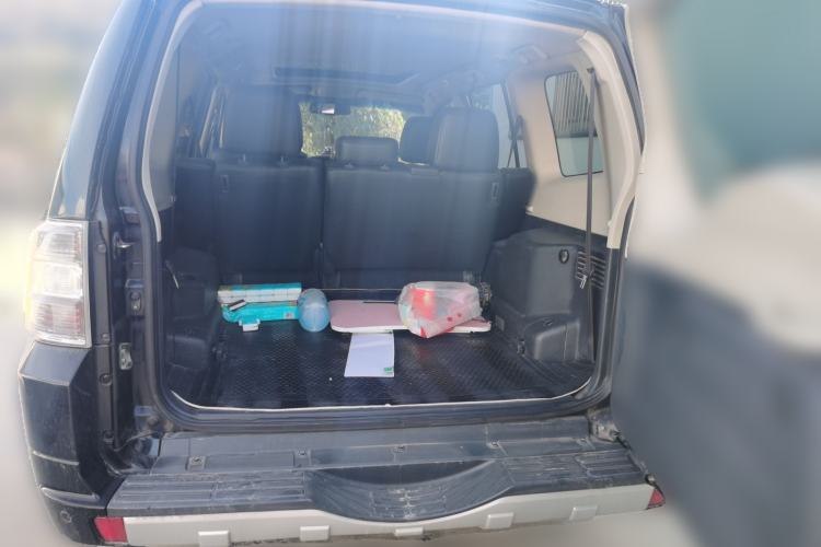 Used Mitsubishi Pajero 2014 3.0L Elite Edition