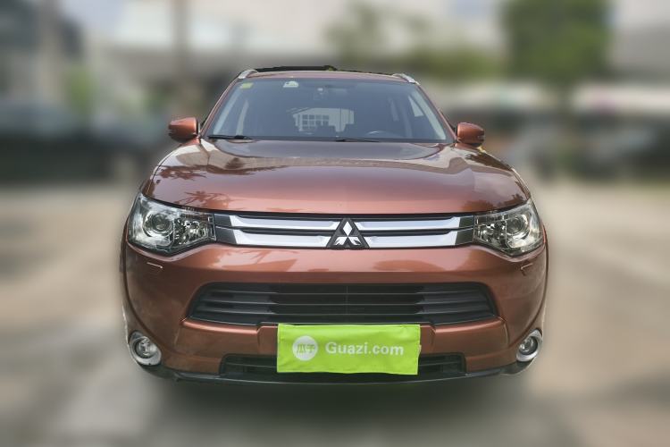 Used Mitsubishi Outlander 2014 2.4L 4x4 Deluxe Value Edition 5 Seats