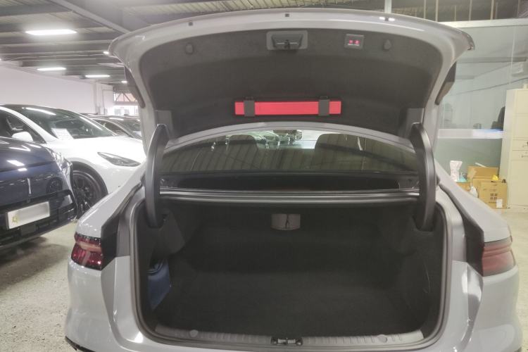 Used BYD Han 2025 DM-i Intelligent Driving Edition 125KM LiDAR Flagship Model
