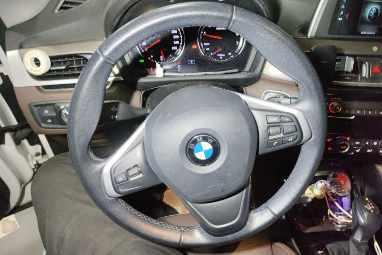 Used BMW X1 2019 sDrive18Li Premium Edition Steering Wheel