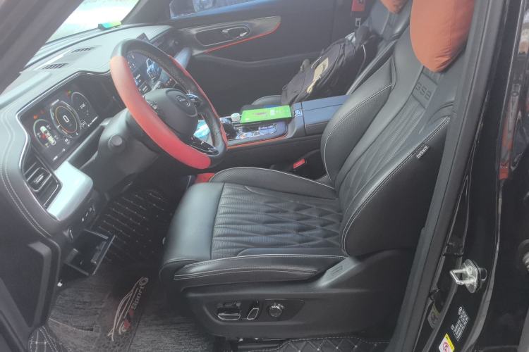 Used GAC Trumpchi GS8 2022 Dual-Engine Series 2.0TM Two-Wheel Drive Prestige Edition (7 Seats) Left Front Seat