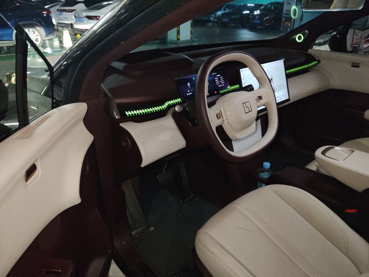 Zeekr X 2023 Rear-Drive YOU Edition 4 Seats — снимка 16