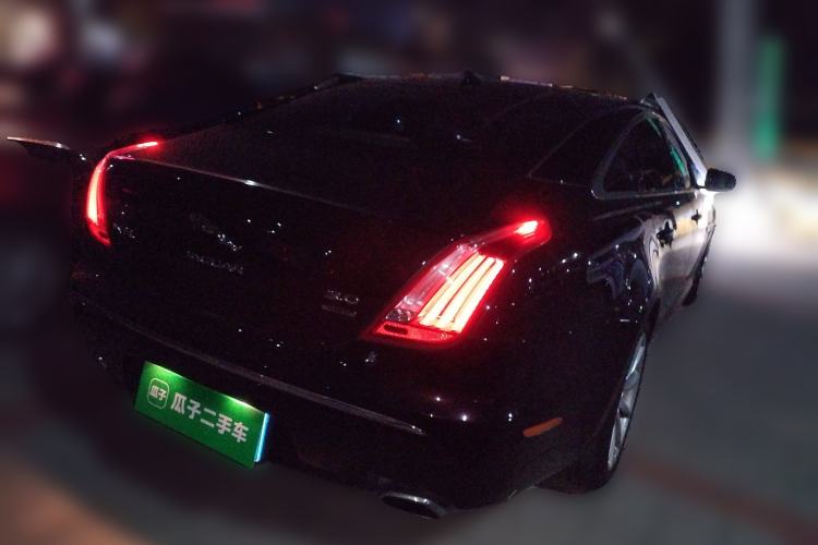 Used Jaguar XJ 2014 XJL 3.0 SC Four-Wheel Drive Panoramic Business Edition
