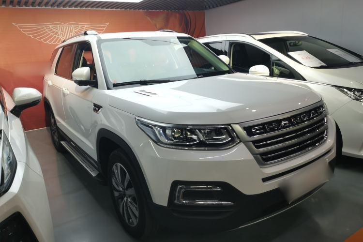 Used CHANGAN CS95 2017 2.0T Two-Wheel Drive Zhitu Edition Front Right 45 Deg