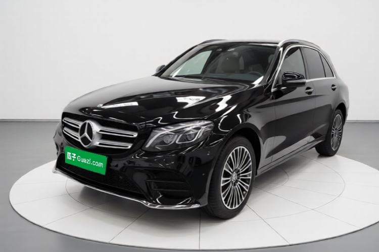 Used Mercedes-Benz GLC 2019 GLC 260 L 4MATIC Dynamic Model