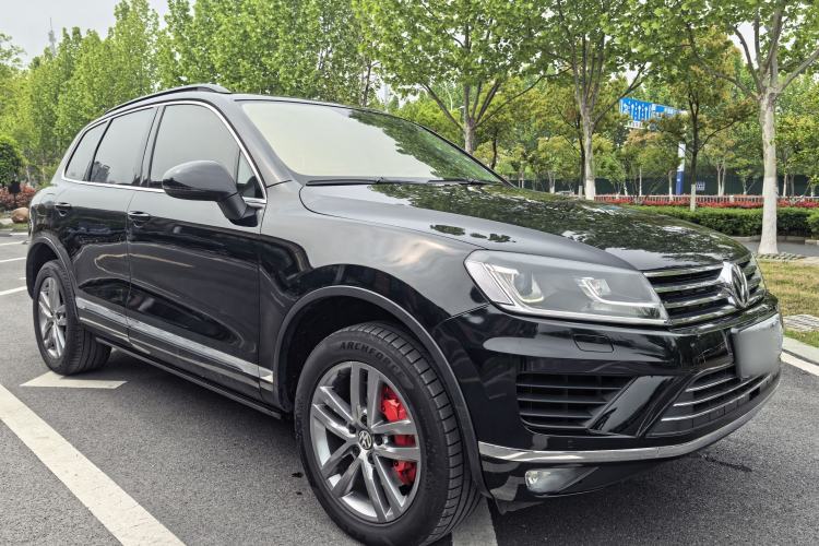 Used Volkswagen Touareg 2017 3.0 TSI Touareg Edition Exterior 3