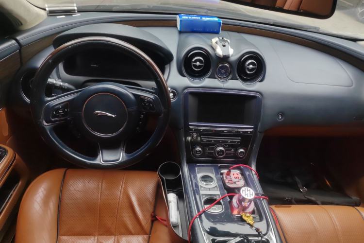 Used Jaguar XJ 2013 XJL 3.0 SC Four-Wheel Drive Flagship Business Edition
