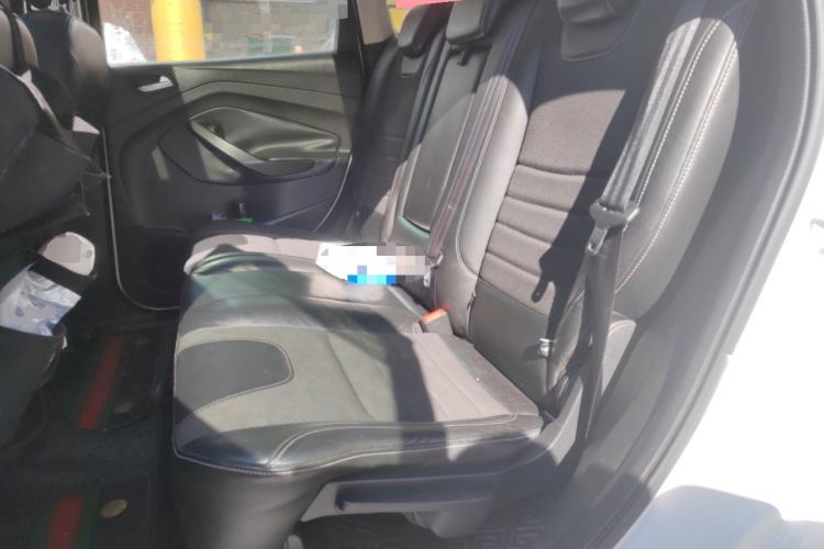 Used Ford Kuga 2013 1.6L GTDi Two-Wheel-Drive Trend Model