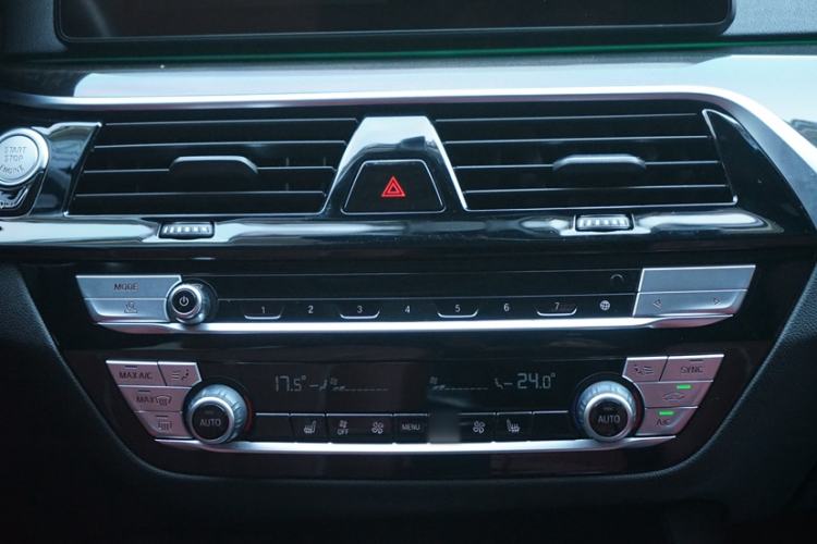 Used BMW 5 Series 2022 Restyled 525Li M Sport Package
