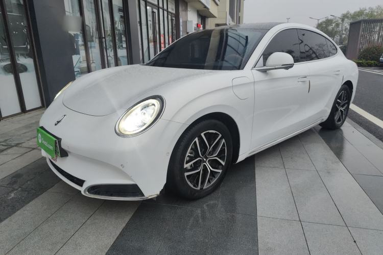 Used ORA Lightning Cat 2022 555 km Luxury Edition