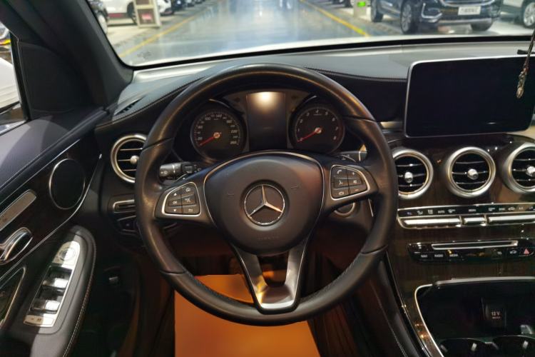Used Mercedes-Benz GLC 2019 GLC 260 4MATIC Dynamic Edition