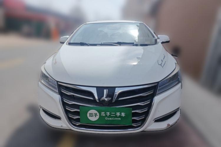 Used Luxgen 5 2015 1.8T Automatic Smart Model Front