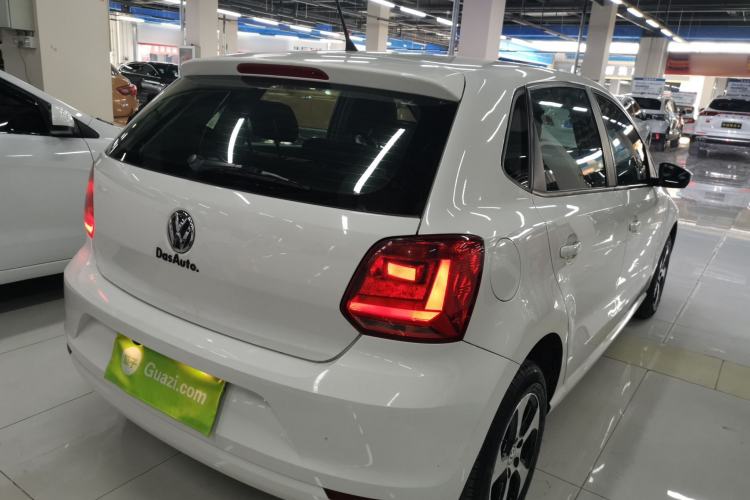 Used Volkswagen Polo 2016 1.4L Automatic Trendy Model Rear Right 45 Deg