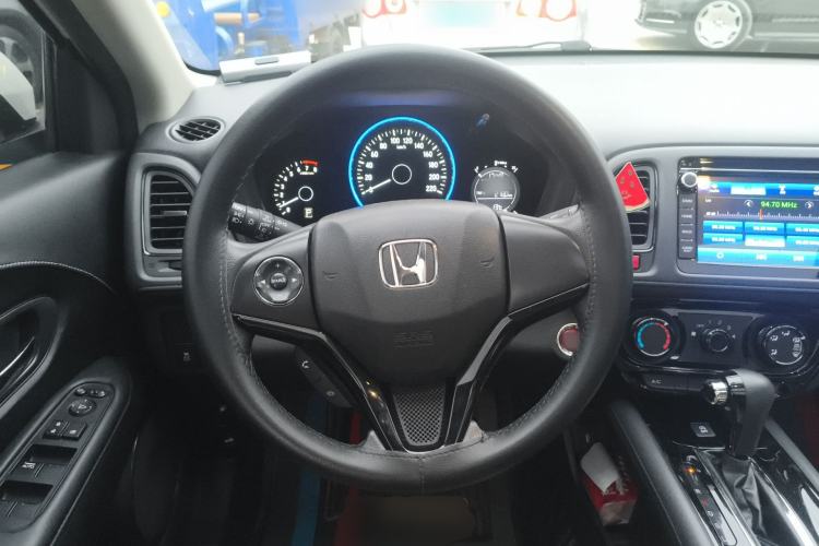 Used Honda Vezel 2017 1.8L CVT Front-Wheel Drive Pioneer Edition Steering Wheel