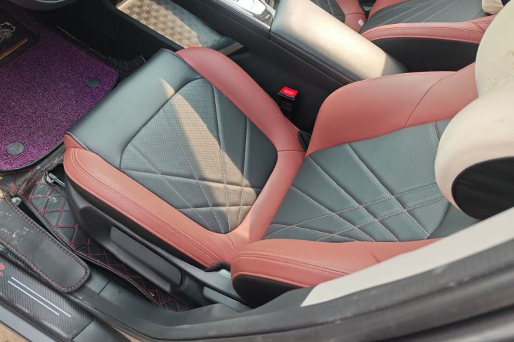 Used Changan Eado 2022 PLUS Blue Whale NE 1.4T GDI DCT Prestige Edition
