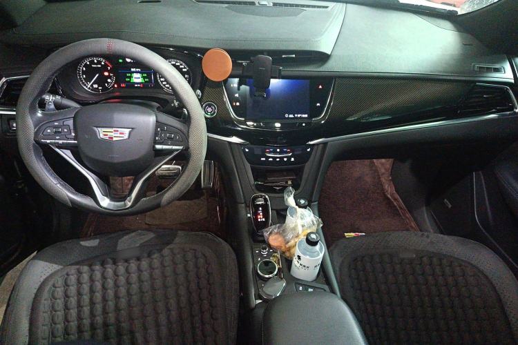 Used Cadillac XT6 2020 28T Six-Seater Luxury Version