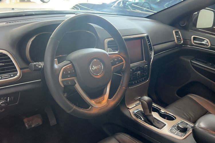 Used Jeep Grand Cherokee 2017 3.0L Elite Navigation Edition