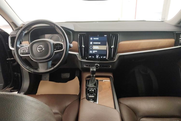 Used Volvo S90 2020 T5 Zhiyi Luxury Edition
