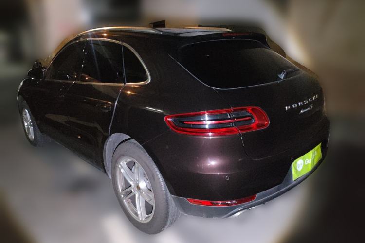 Used Porsche Macan 2017 Macan S 3.0T Rear Left 45 Deg