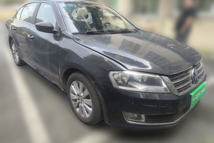 Used Volkswagen Lavida 2013 Restyled Classic 1.6L Manual Comfort Edition