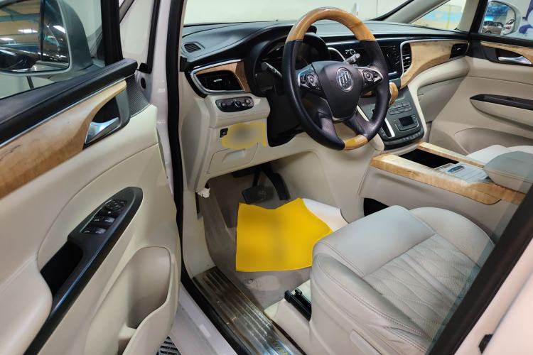 Used Buick GL8 2018 ES 28T Comfort Model China VI Standard