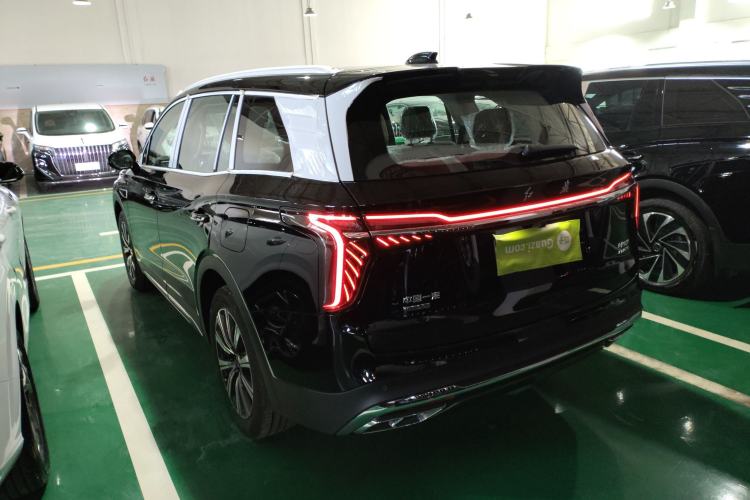 Used Hongqi HS7 PHEV 2025 Model 2.0T PHEV Four-Wheel Drive 2 Million Units Commemorative Edition 6-Seater