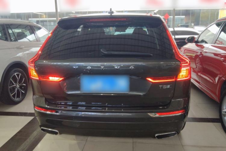 Used Volvo XC60 2019 T5 4x4 Smart Edition China VI Standard
