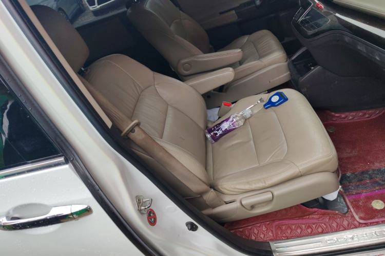 Used Honda Odyssey 2015 Revised 2.4L Luxury Edition
