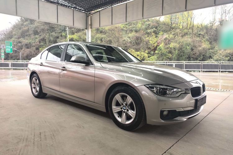 Used BMW 3 Series 2016 316Li Fashion Model
