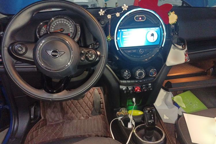 Used MINI Countryman 2019 1.5T COOPER Classic Weekend Edition
